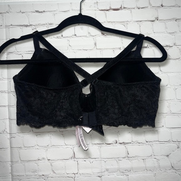 ✨Victoria's Secret Dream Angels Black Lace Push Up Bra Lined Demi Size 38DD - Picture 8 of 8
